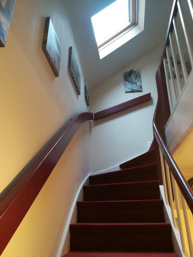 Royal Guest House II Фирзен Екстериор снимка
