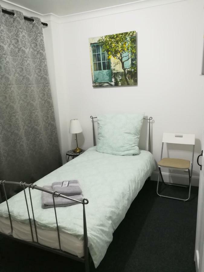 Royal Guest House II Фирзен Екстериор снимка
