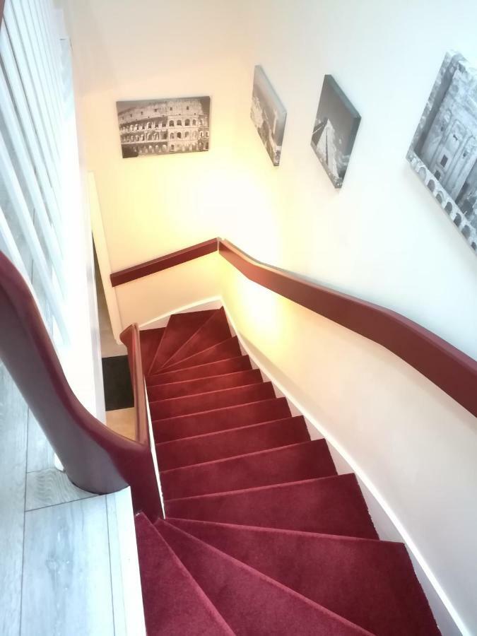 Royal Guest House II Фирзен Екстериор снимка