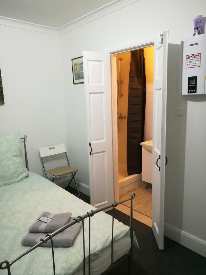 Royal Guest House II Фирзен Екстериор снимка